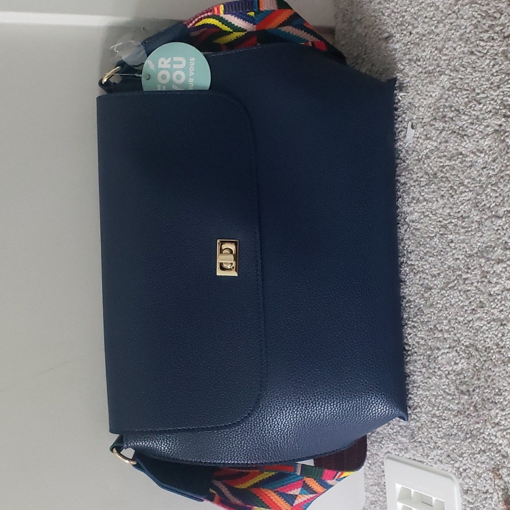 Beauty boutique shoulder bag
